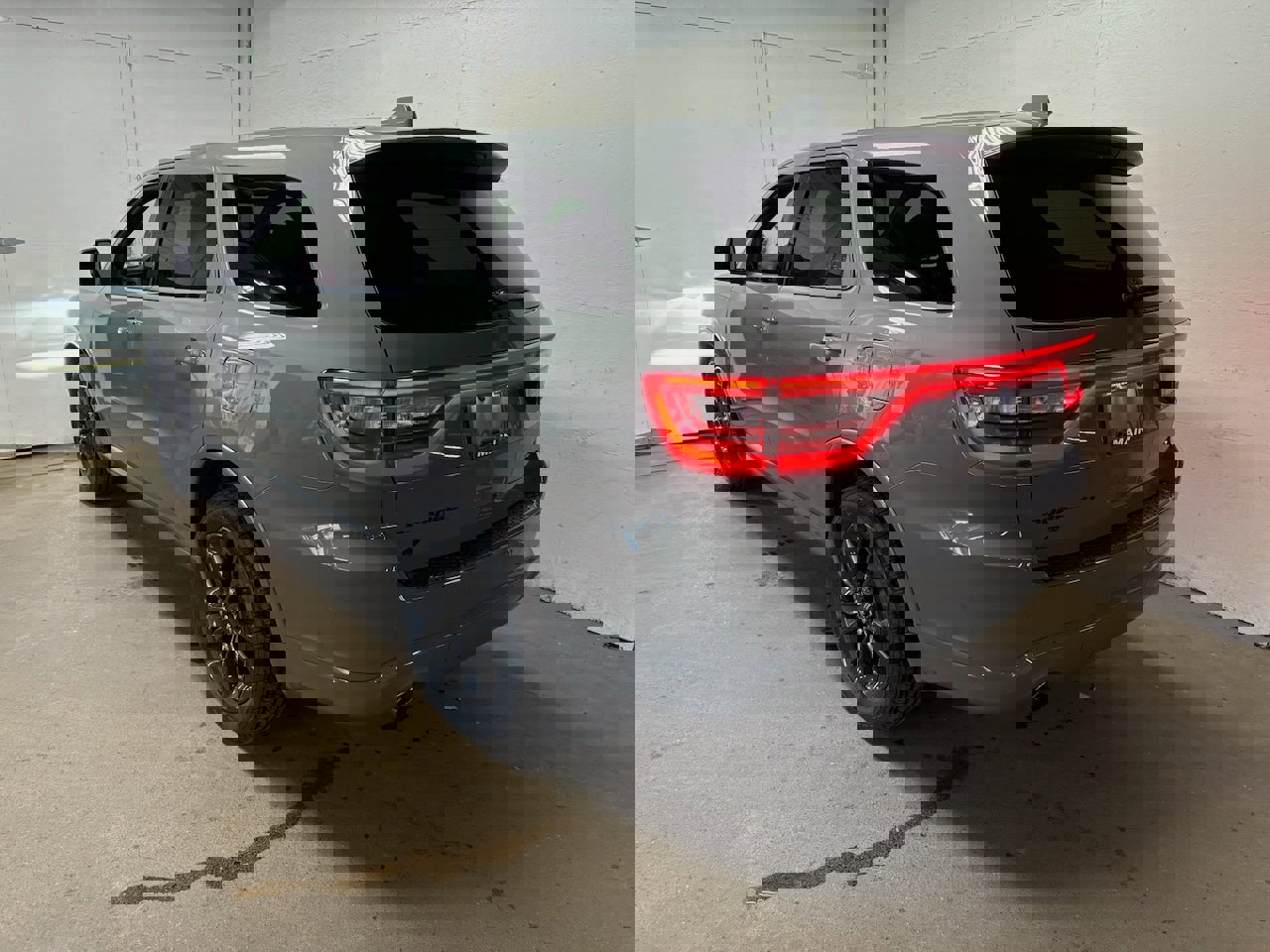 Used 2022 Dodge Durango GT w/ Blacktop Package image 7