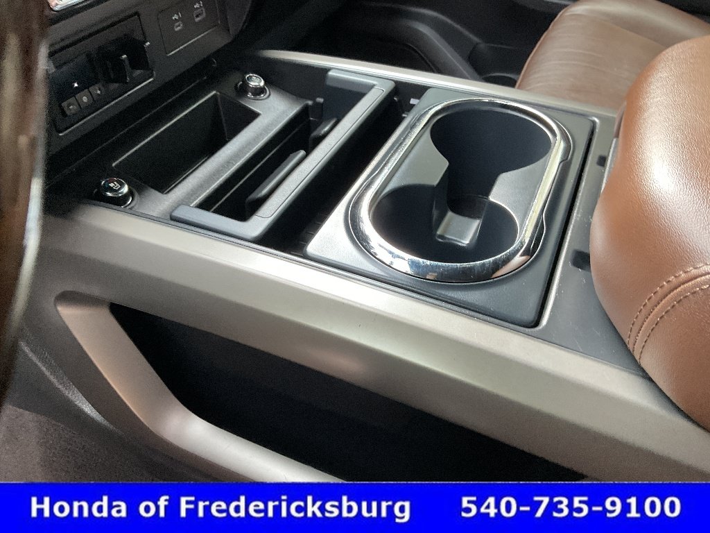 Used 2021 Nissan Titan Platinum Reserve w/ Moonroof Package AWD/4WD image 39