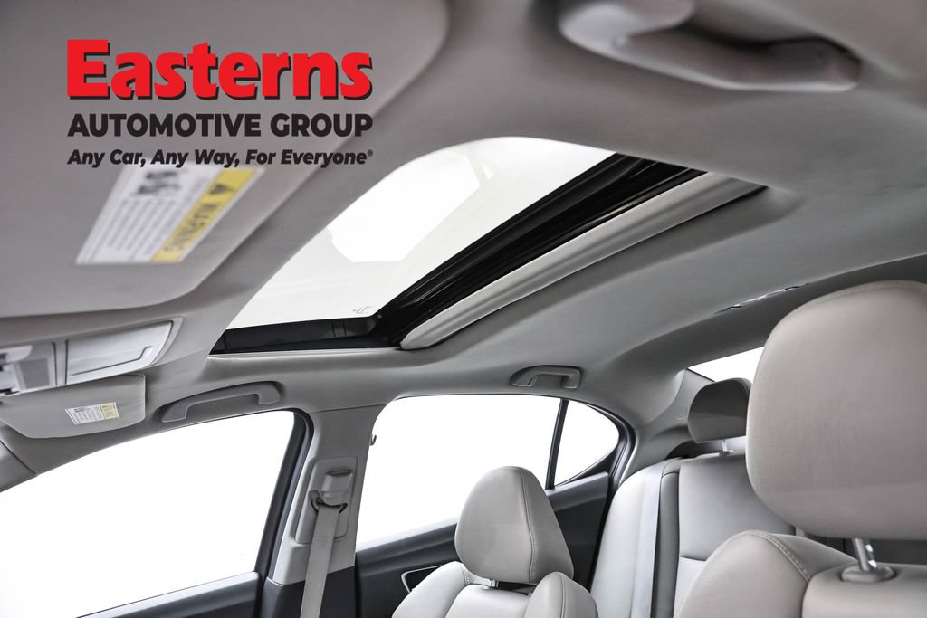 Used 2019 Acura TLX image 34