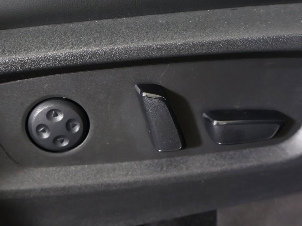Used 2022 INFINITI QX60 Sensory image 43