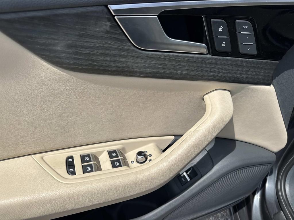 Used 2020 Audi A4 2.0T Premium image 22