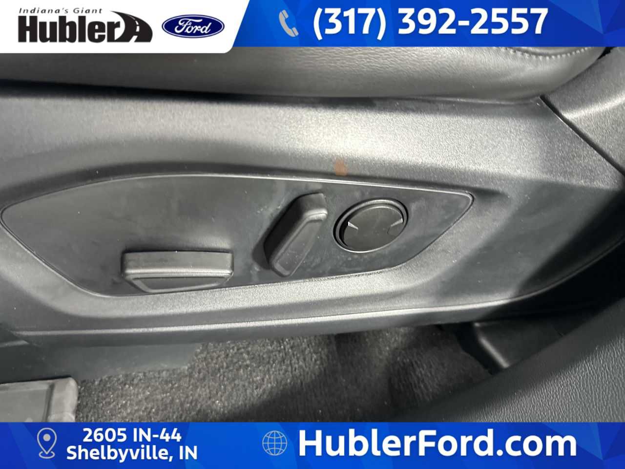Used 2023 Ford Explorer XLT w/ Equipment Group 202A AWD/4WD image 13