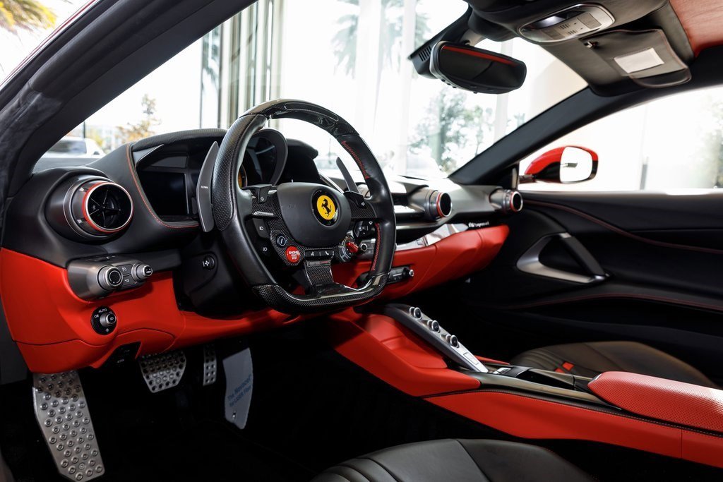 Used 2019 Ferrari 812 Superfast image 32