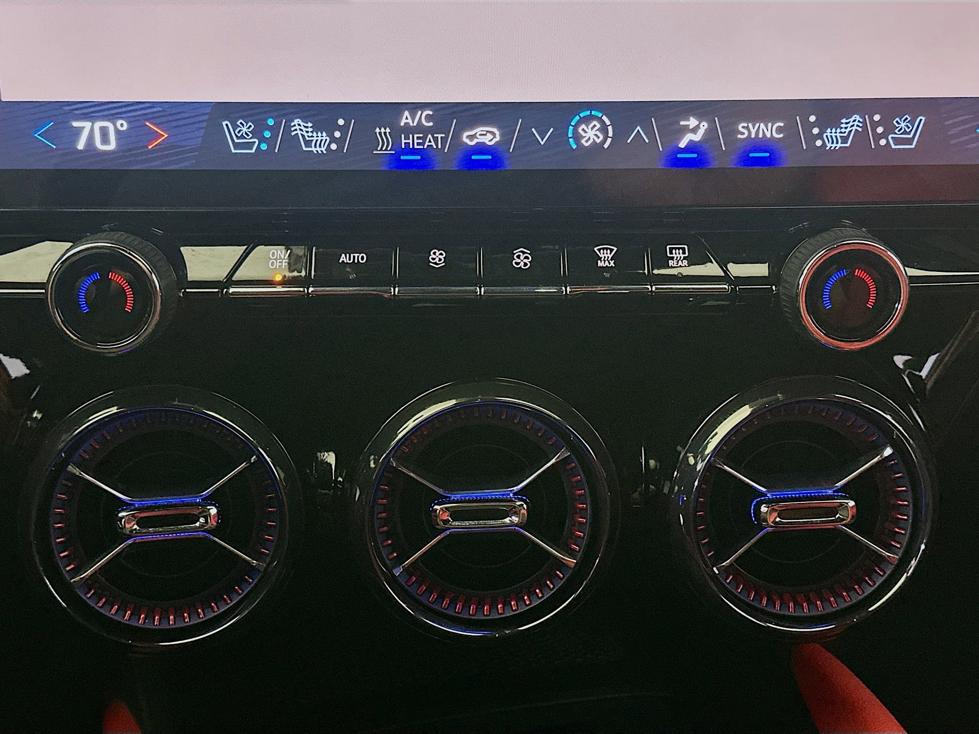 Used 2024 Chevrolet Blazer EV RS AWD/4WD image 24