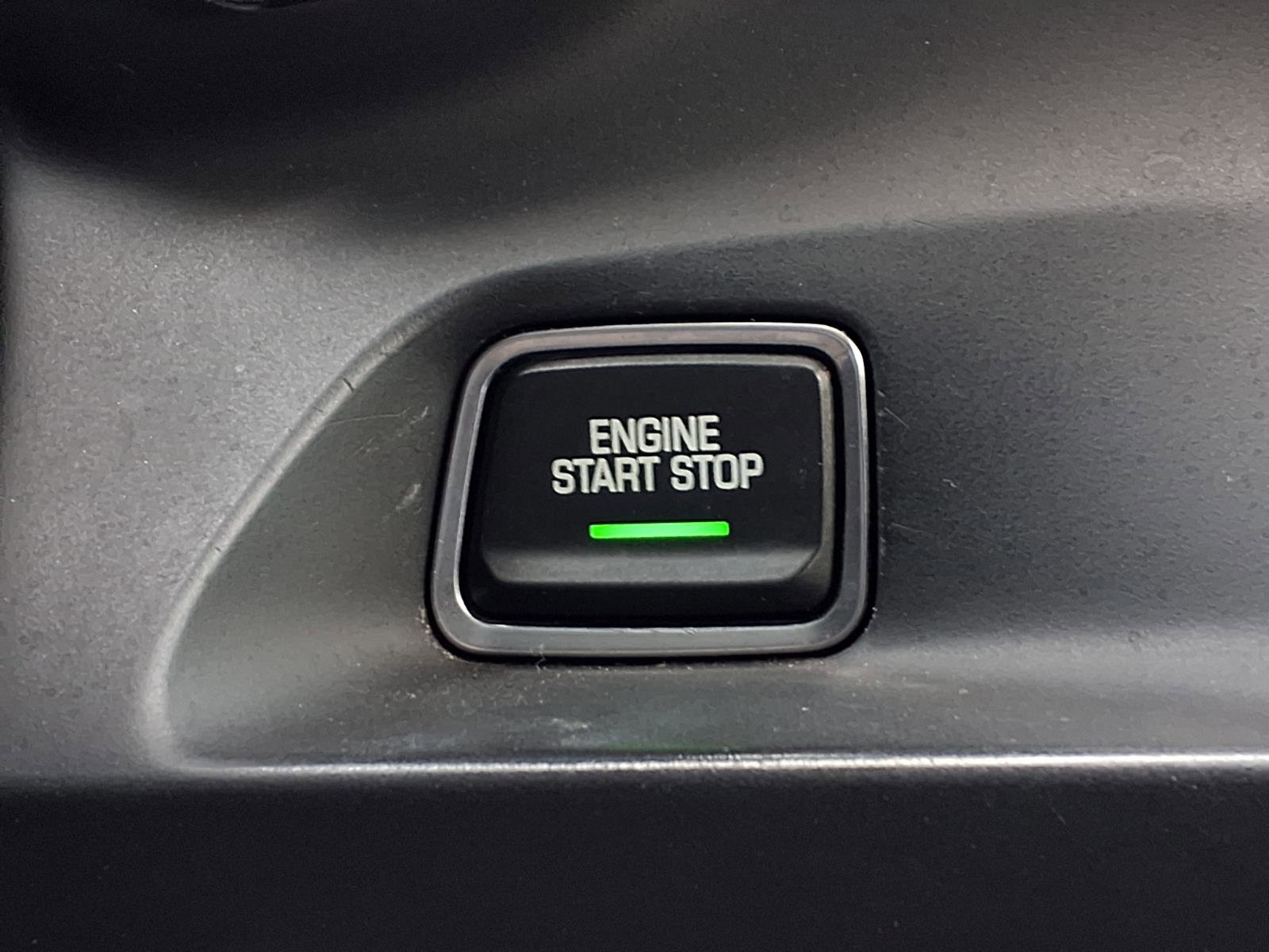 Used 2019 Chevrolet Camaro LT image 13