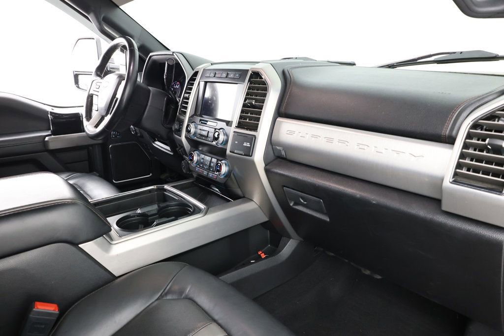 Used 2020 Ford F350 Platinum w/ FX4 Off-Road Package image 21