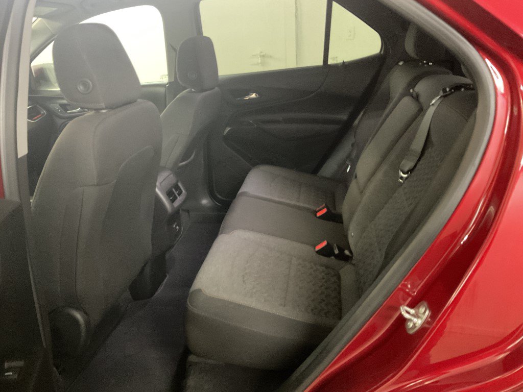 Used 2024 Chevrolet Equinox LT AWD/4WD image 9