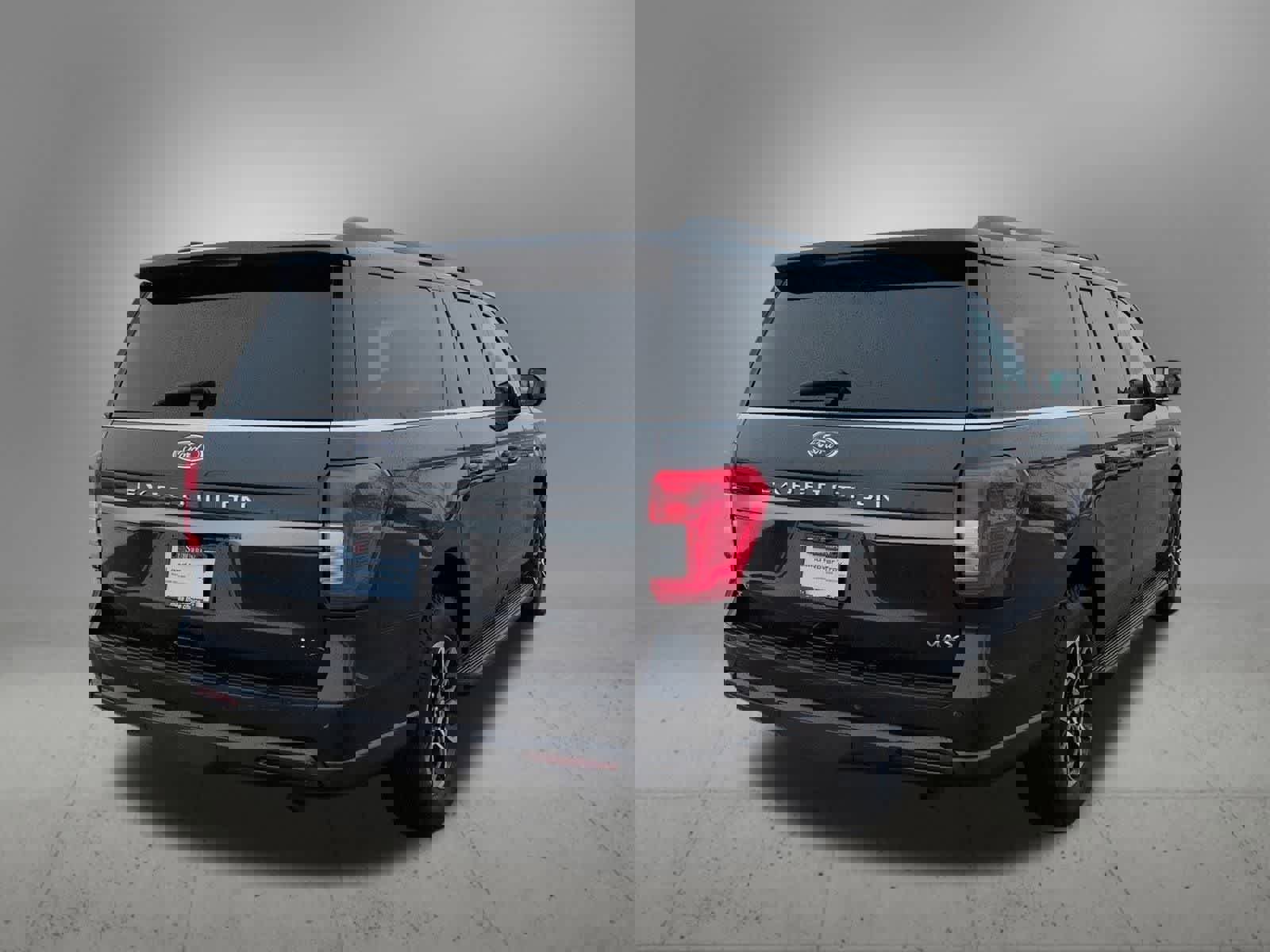 Used 2024 Ford Expedition Max XLT AWD/4WD image 6