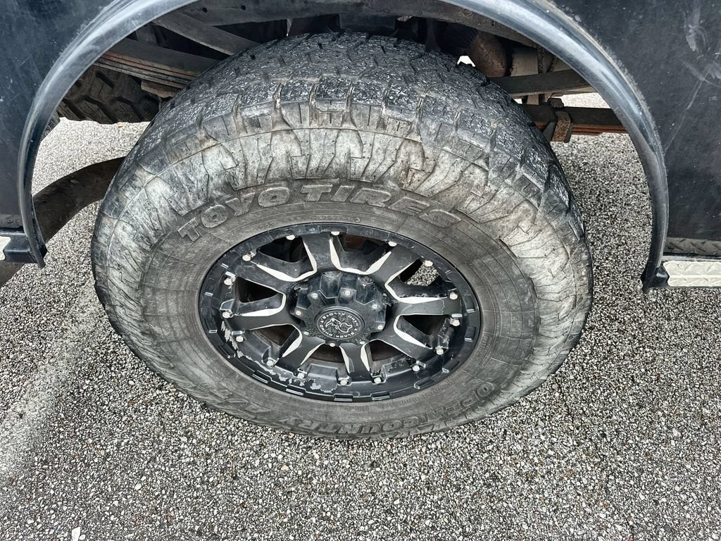 Used 2006 Ford F350 Lariat AWD/4WD image 9