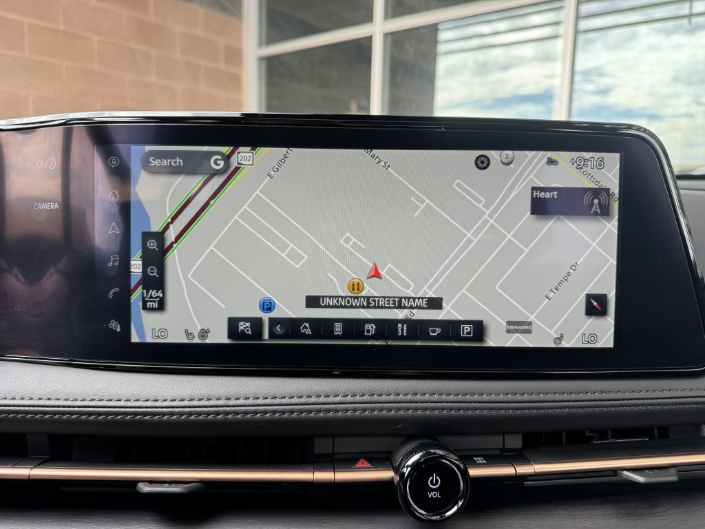 Used 2024 Nissan Ariya FWD image 24