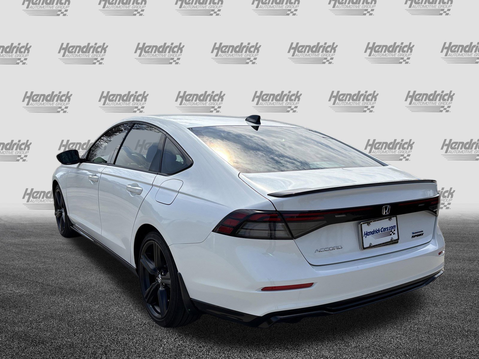 Used 2024 Honda Accord Sport image 8