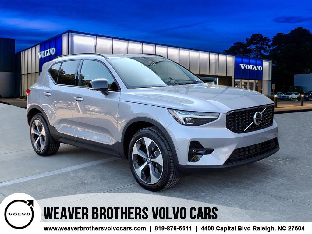 New 2026 Volvo XC40 B5 Plus w/ Protection Package Premier
