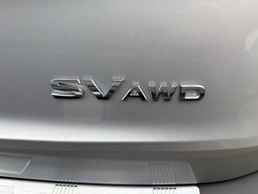 Used 2023 Nissan Rogue SV AWD/4WD image 13
