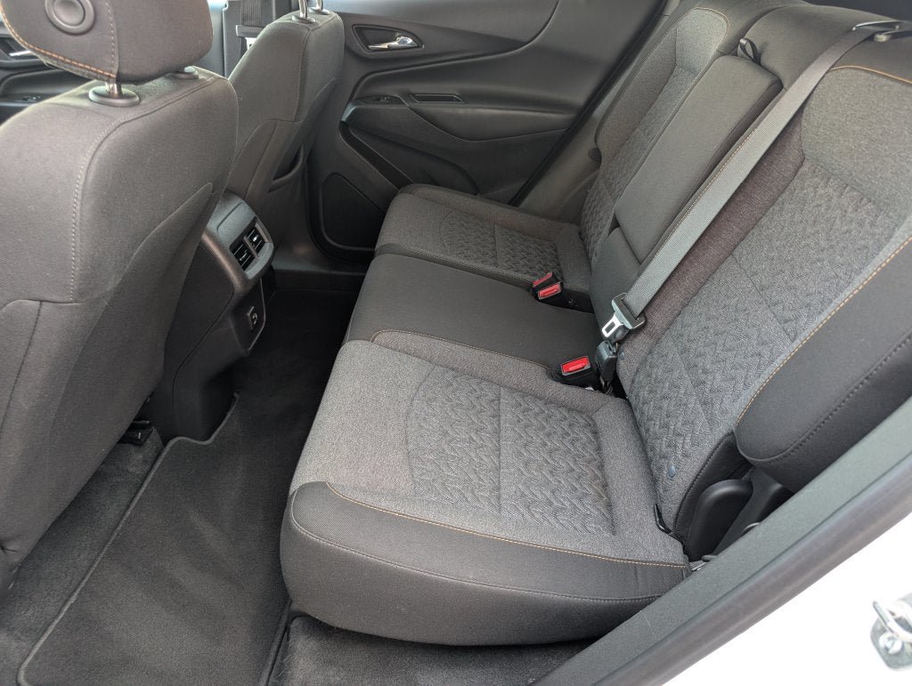 Used 2024 Chevrolet Equinox LT AWD/4WD image 31
