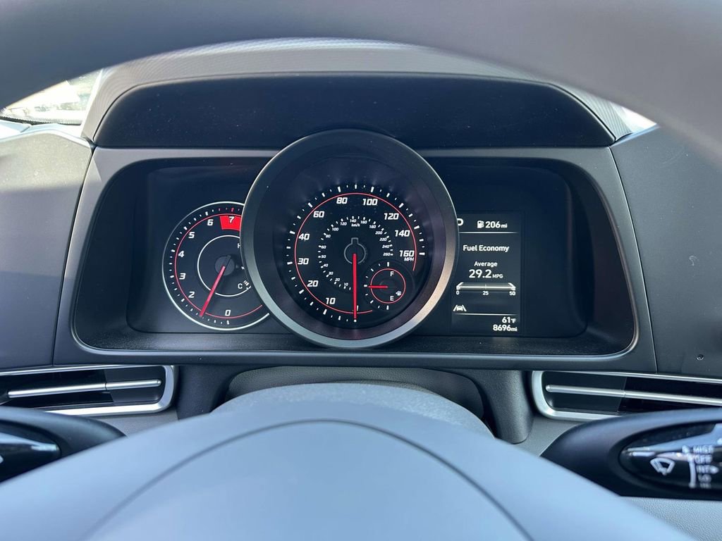 Used 2023 Hyundai Elantra SEL FWD image 21
