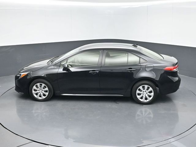Used 2024 Toyota Corolla LE image 36