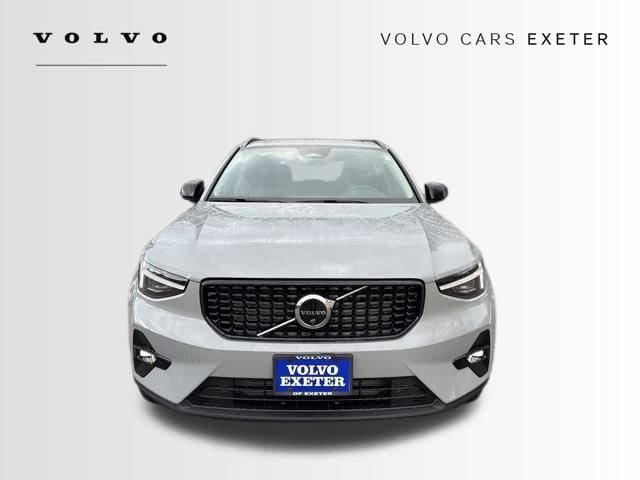 New 2026 Volvo XC40 B5 Plus w/ Protection Package Premier AWD/4WD image 8