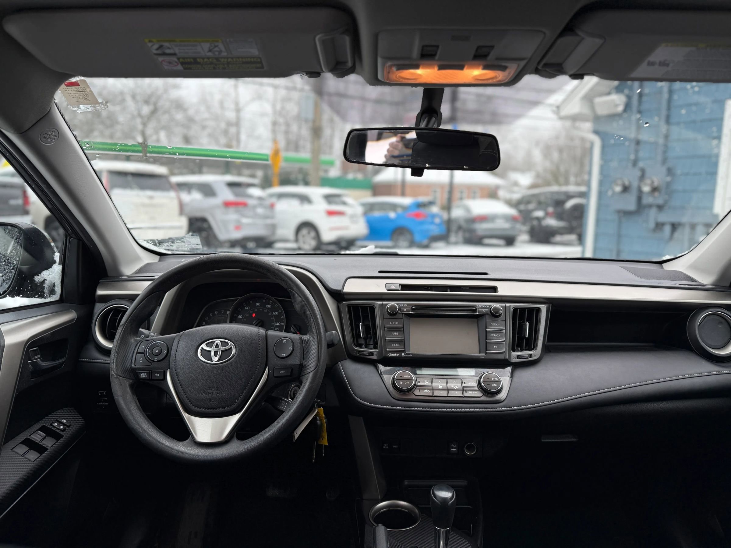 Used 2015 Toyota RAV4 XLE image 14