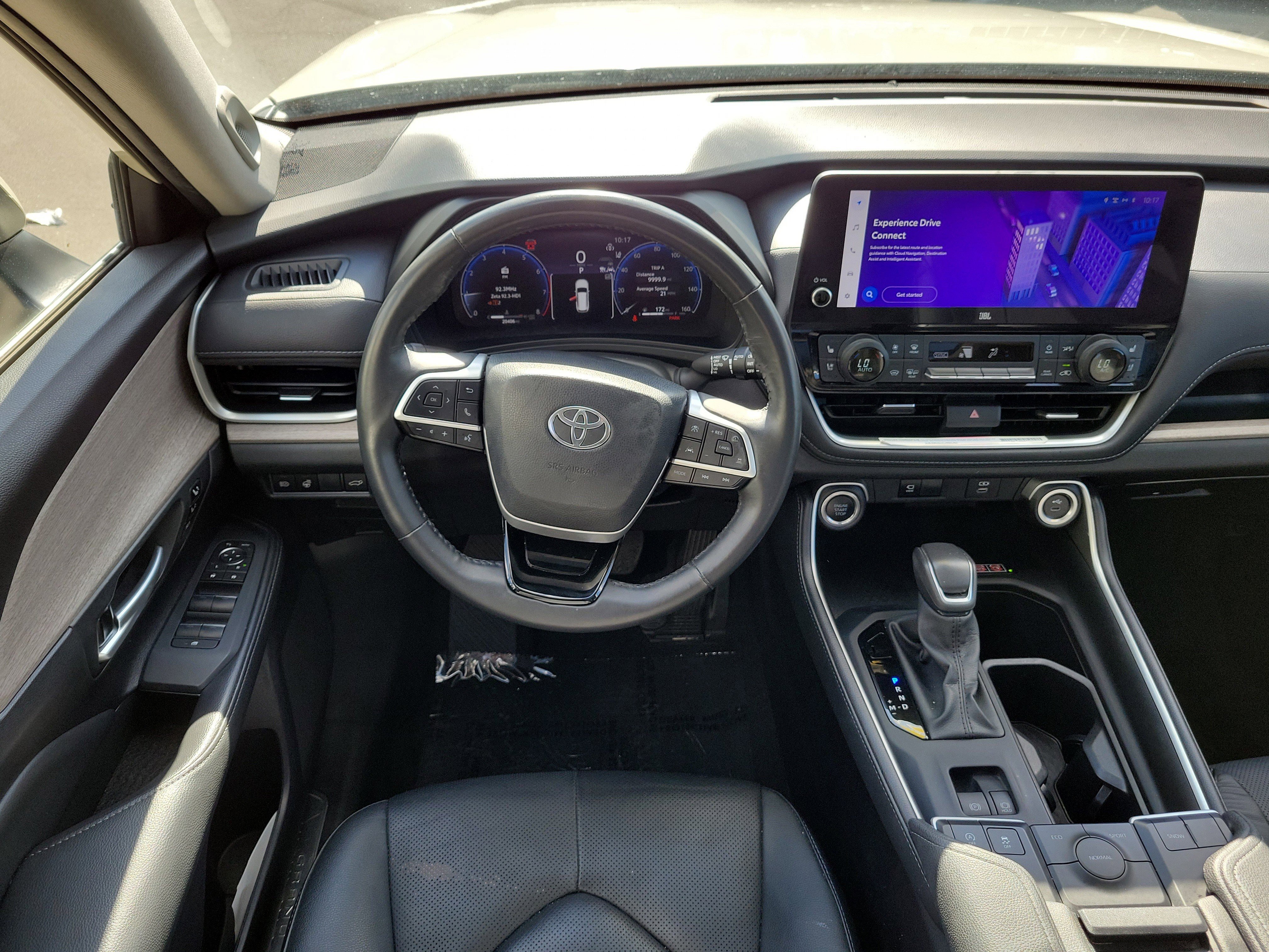 Used 2024 Toyota Grand Highlander Limited image 18