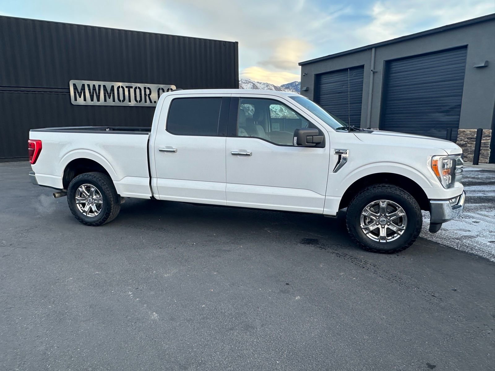 Used 2023 Ford F150 XLT w/ Equipment Group 302A High image 5