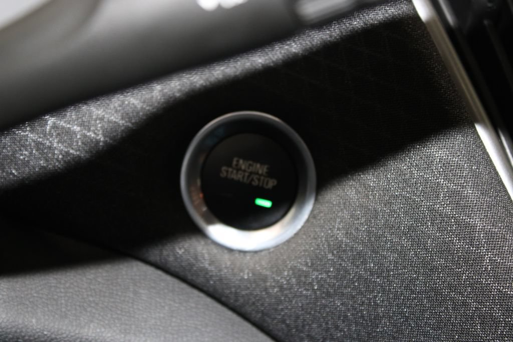 Used 2025 Chevrolet Malibu LT FWD image 45