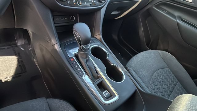 Used 2024 Chevrolet Equinox LT FWD image 29
