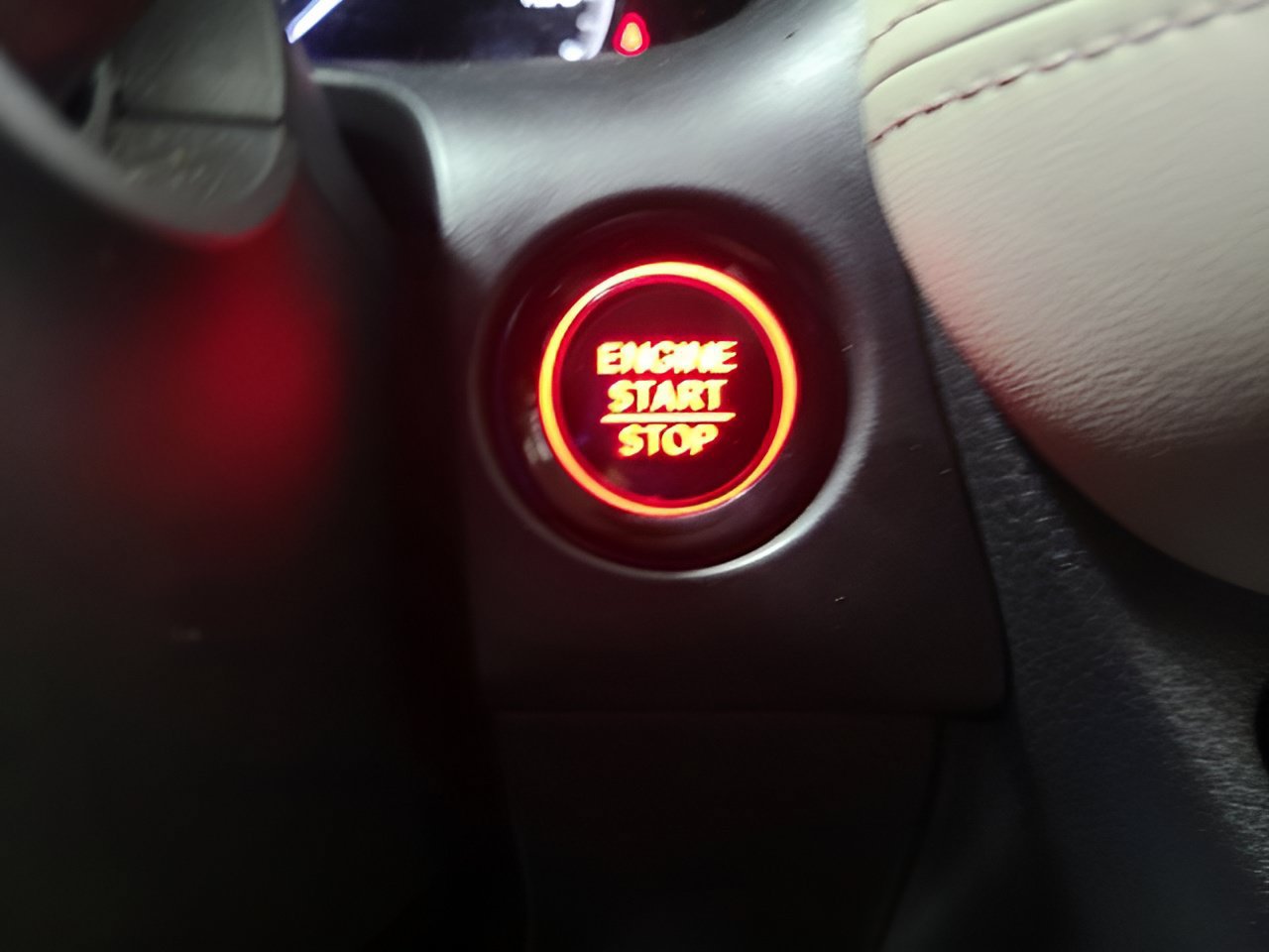Used 2024 Honda HR-V LX image 30