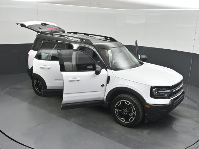 Used 2025 Ford Bronco Sport Outer Banks w/ Outer Banks Tech Package+ AWD/4WD image 63