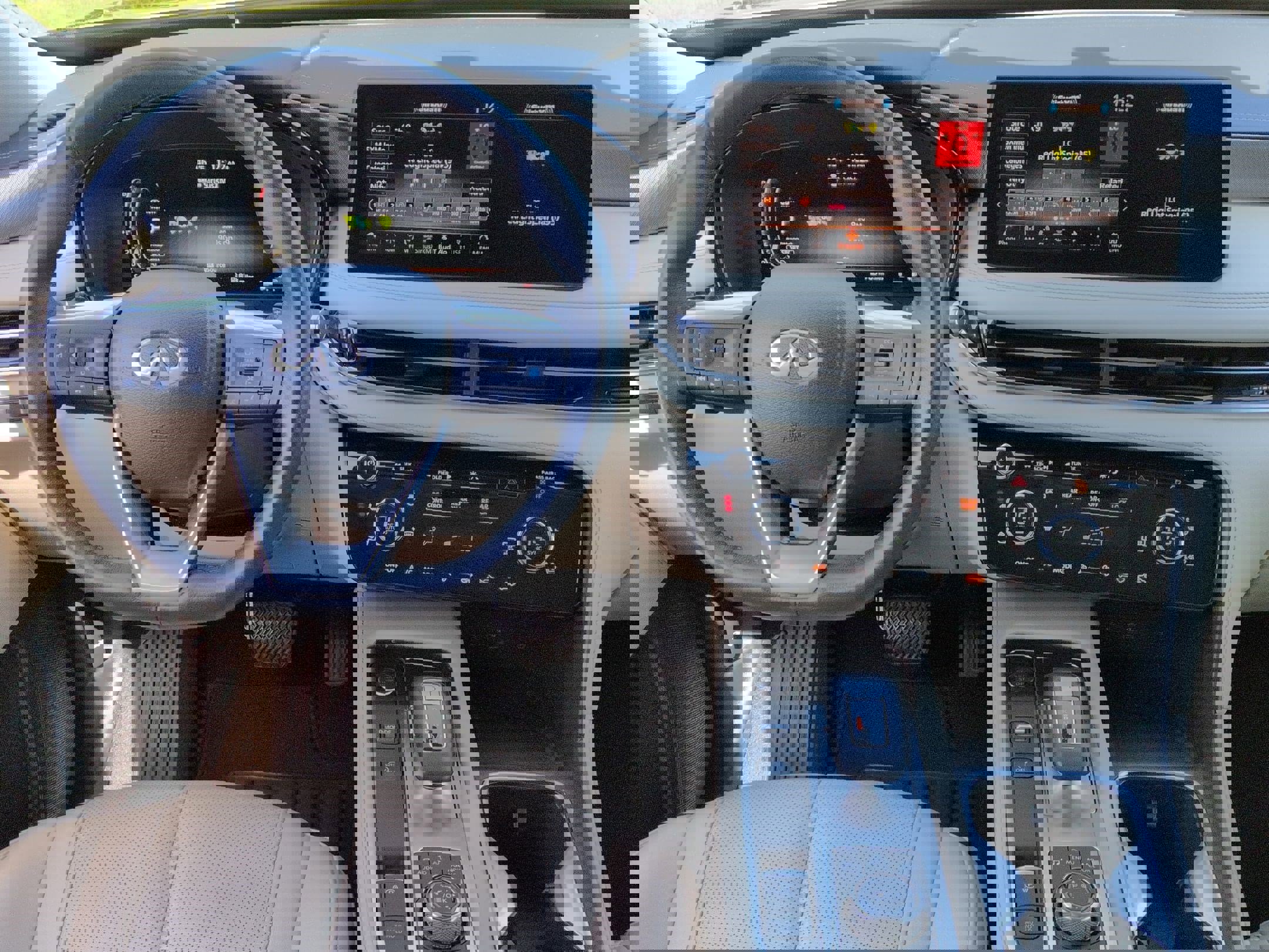 Used 2023 INFINITI QX60 Luxe w/ Cargo Package image 32