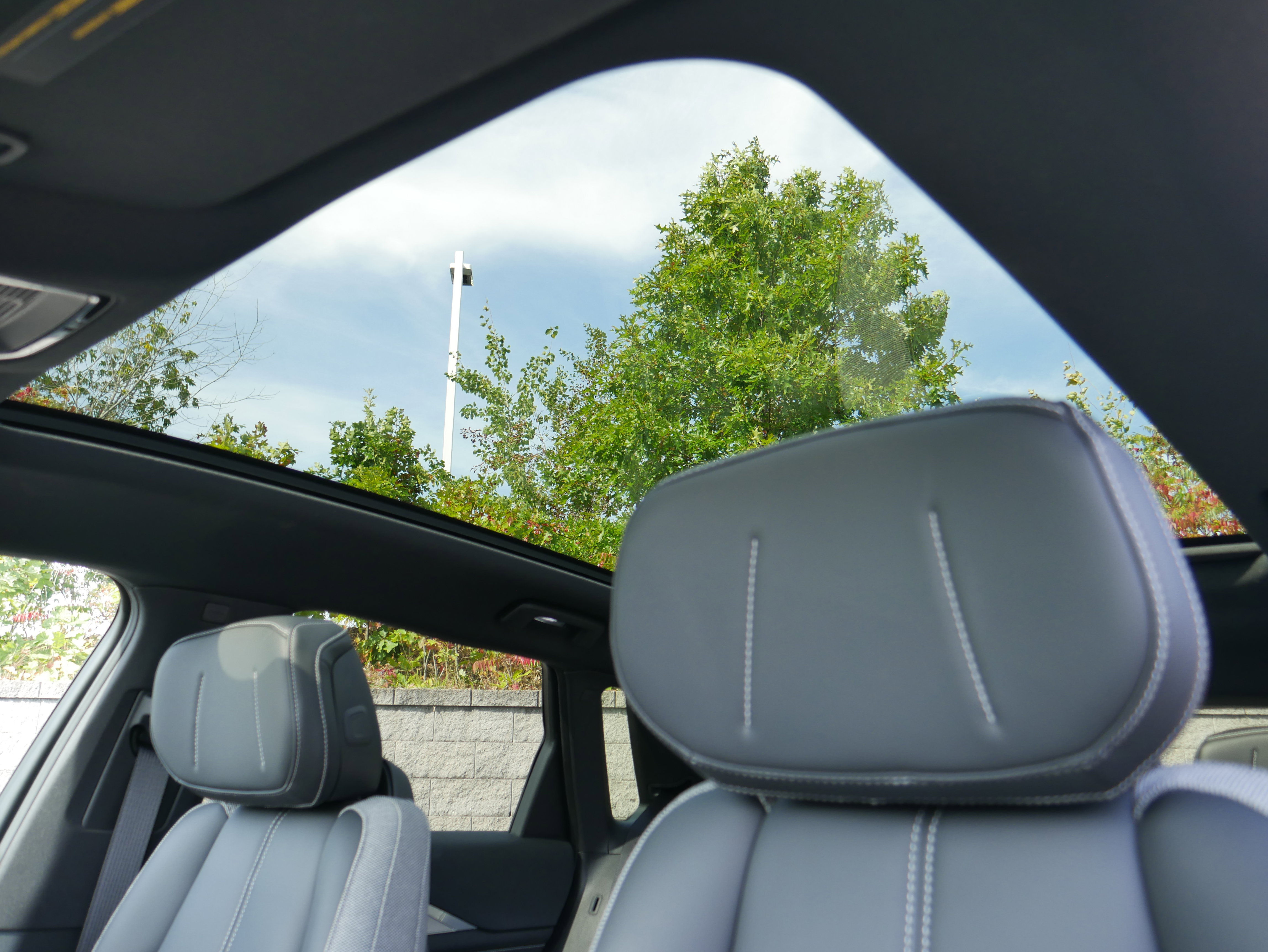 Certified 2024 Cadillac Lyriq Tech w/ Driver Assist Package image 14