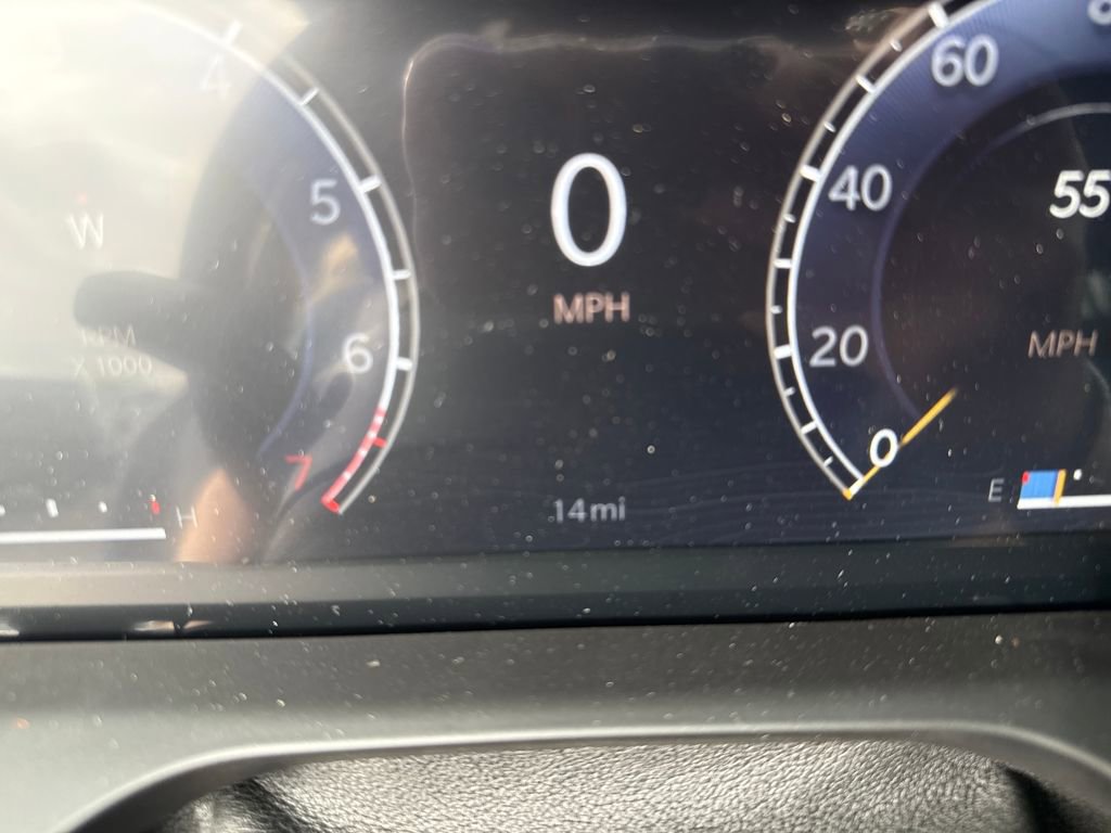 New 2025 Jeep Grand Cherokee Laredo X w/ Trailer Tow Package image 17