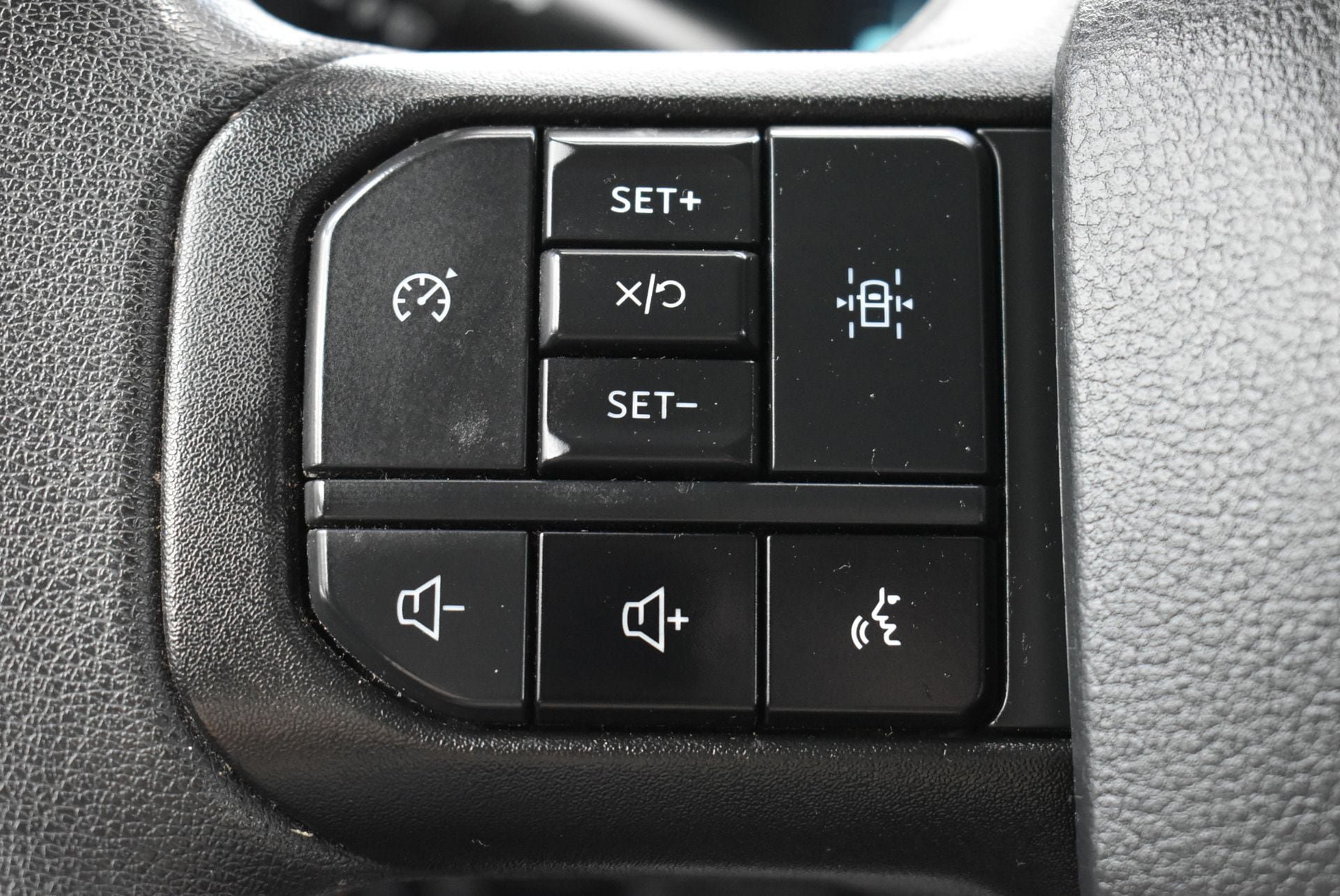 Used 2024 Ford F150 STX w/ Equipment Group 201A FX4 AWD/4WD image 18