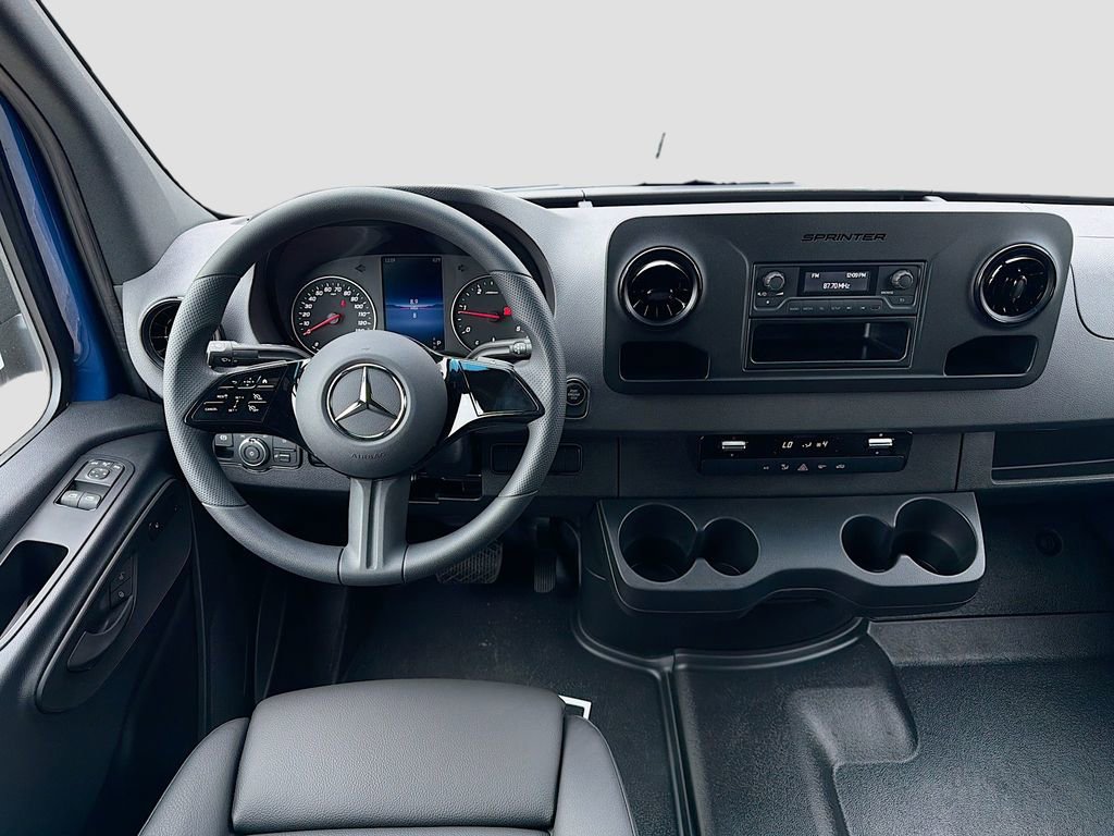 New 2026 Mercedes-Benz Sprinter 2500 image 23
