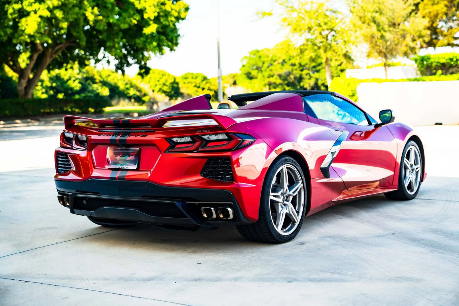 Used 2021 Chevrolet Corvette Stingray Premium Conv w/ Z51 Performance Package RWD image 7