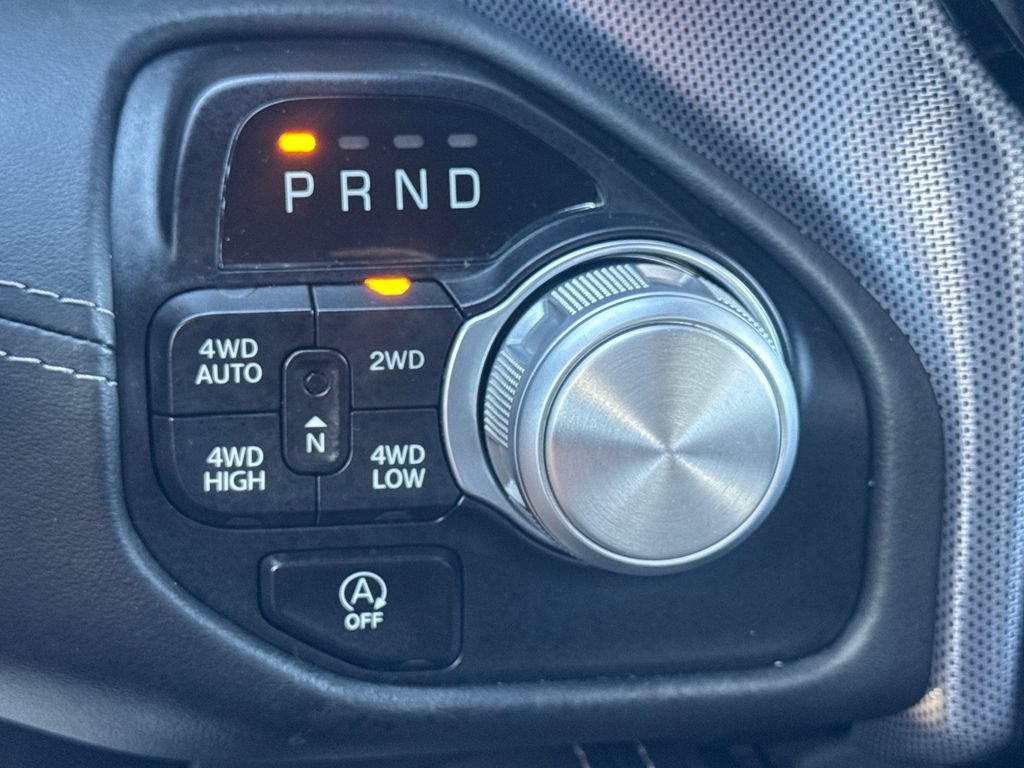 Used 2020 RAM 1500 Limited w/ Black Appearance Package AWD/4WD image 53