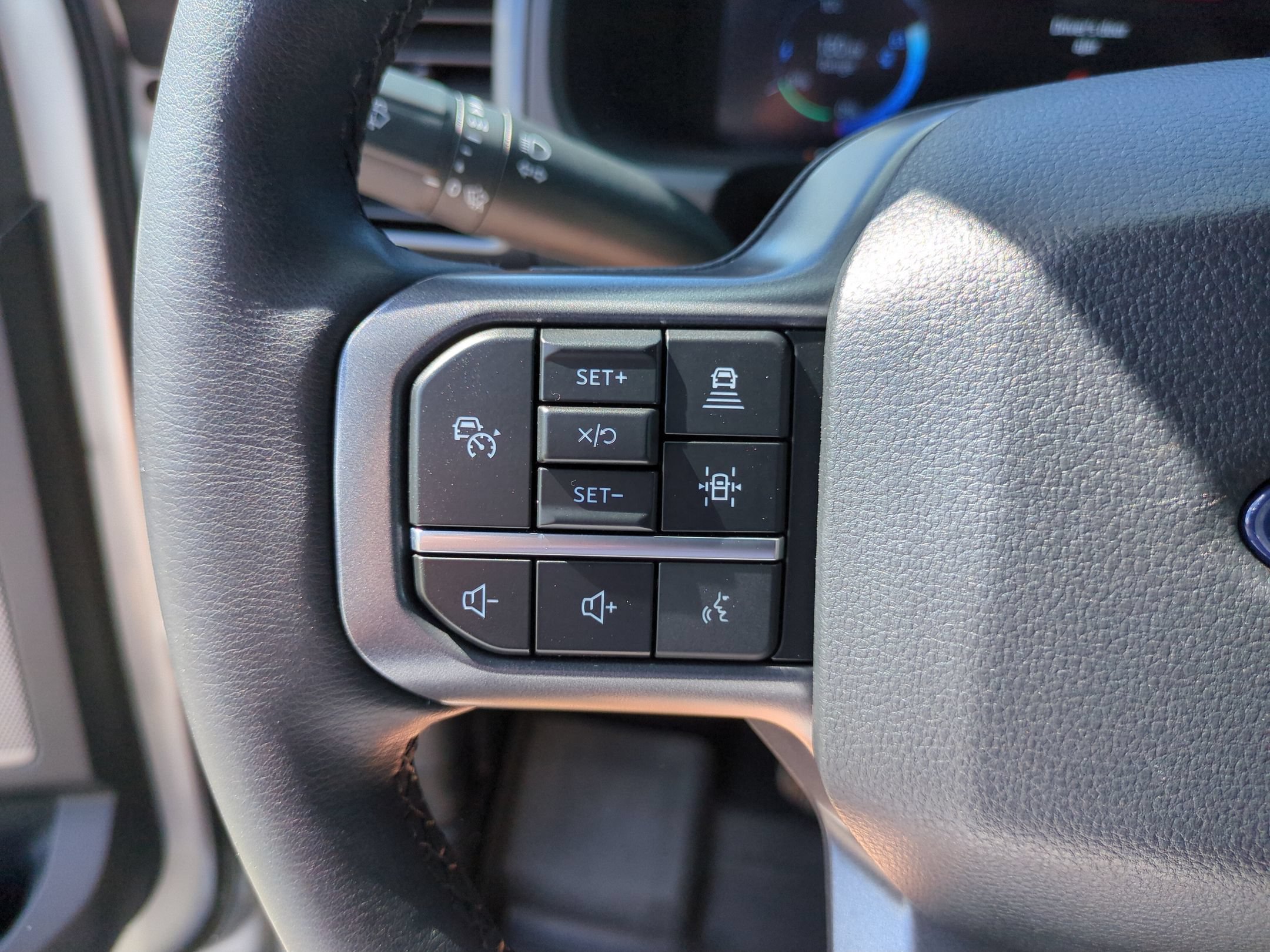 Certified 2025 Ford F150 Lightning Lariat AWD/4WD image 19