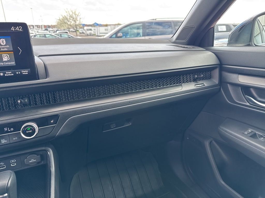 Used 2025 Honda CR-V Sport-L image 28