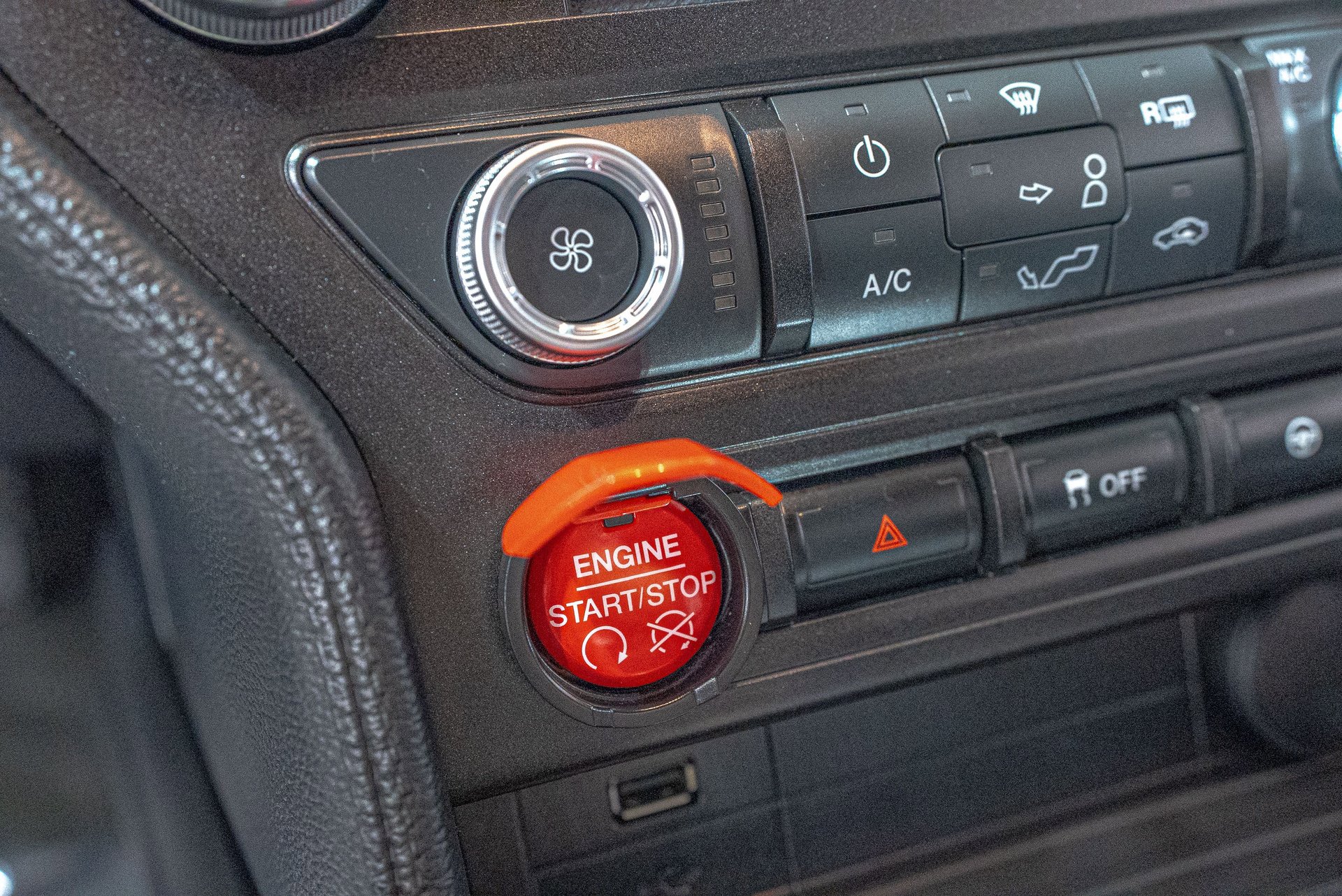 Used 2016 Ford Mustang GT w/ GT Performance Package image 15