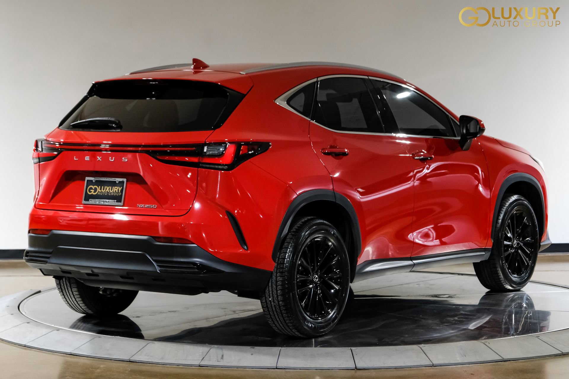 Used 2024 Lexus NX 250 250 Premium w/ Towing Package (2000 Lbs) image 10