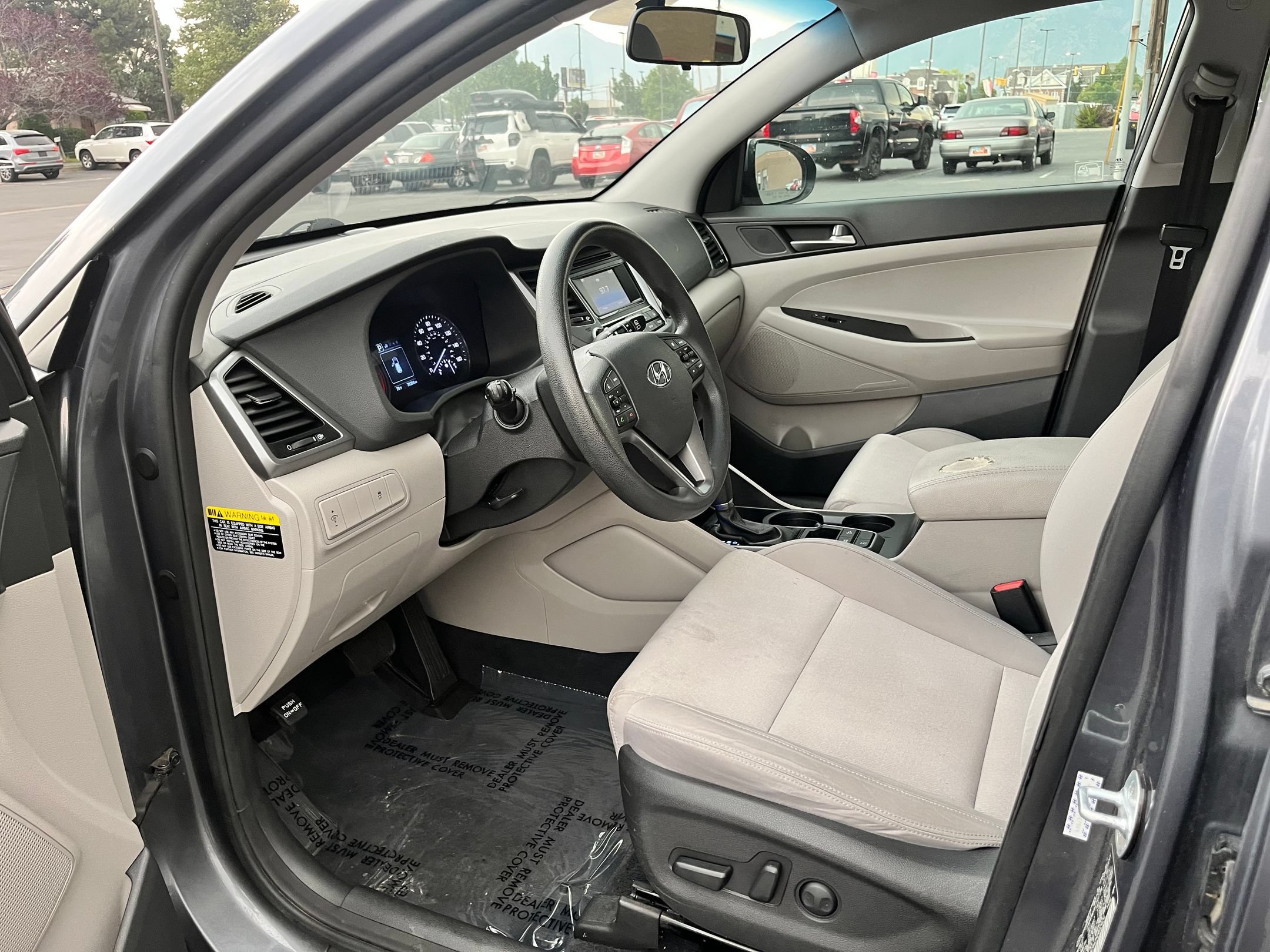Used 2017 Hyundai Tucson SE w/ SE Popular Package 02 AWD/4WD image 11