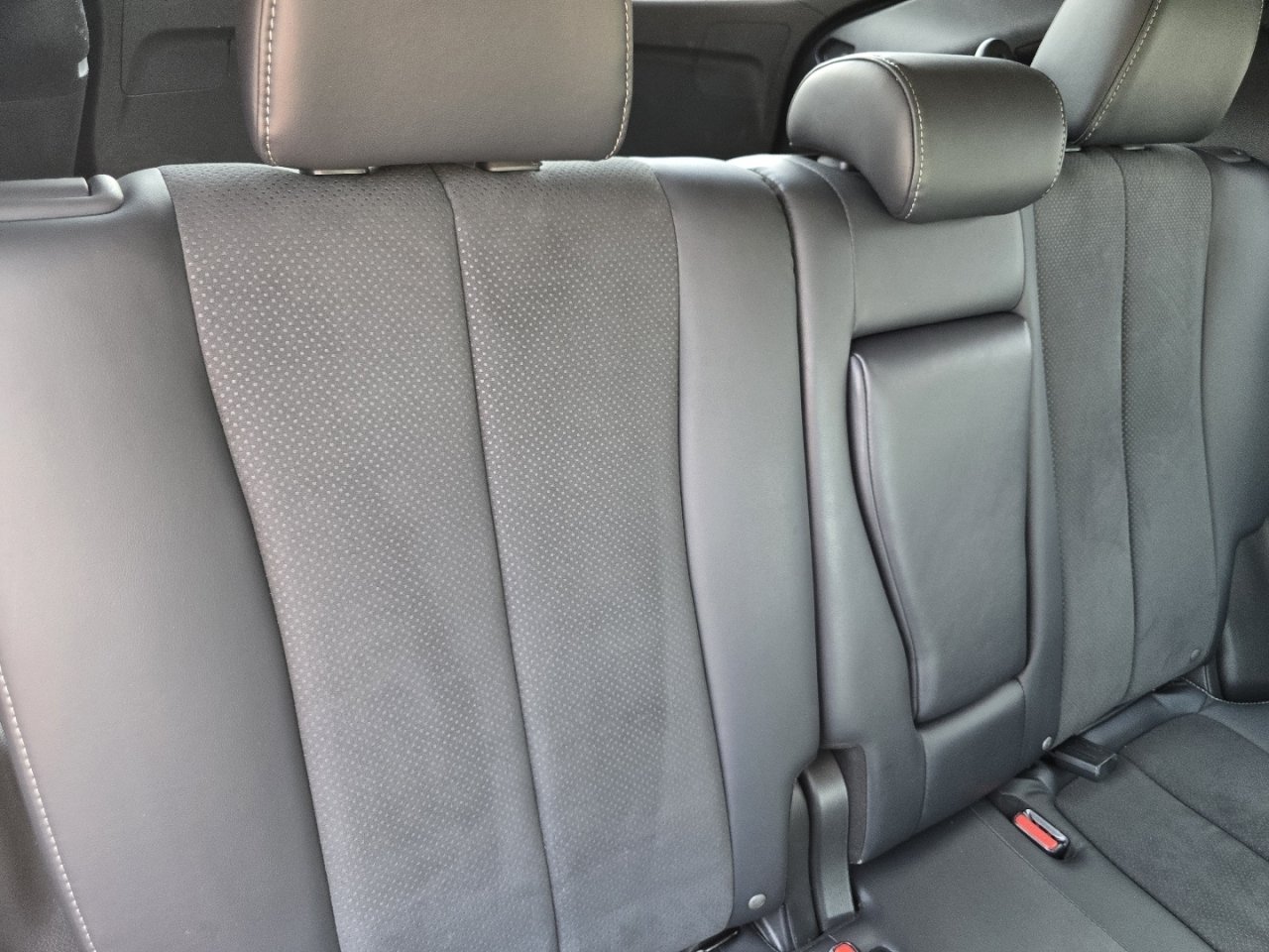 Used 2024 Mitsubishi Eclipse Cross SE AWD/4WD image 18