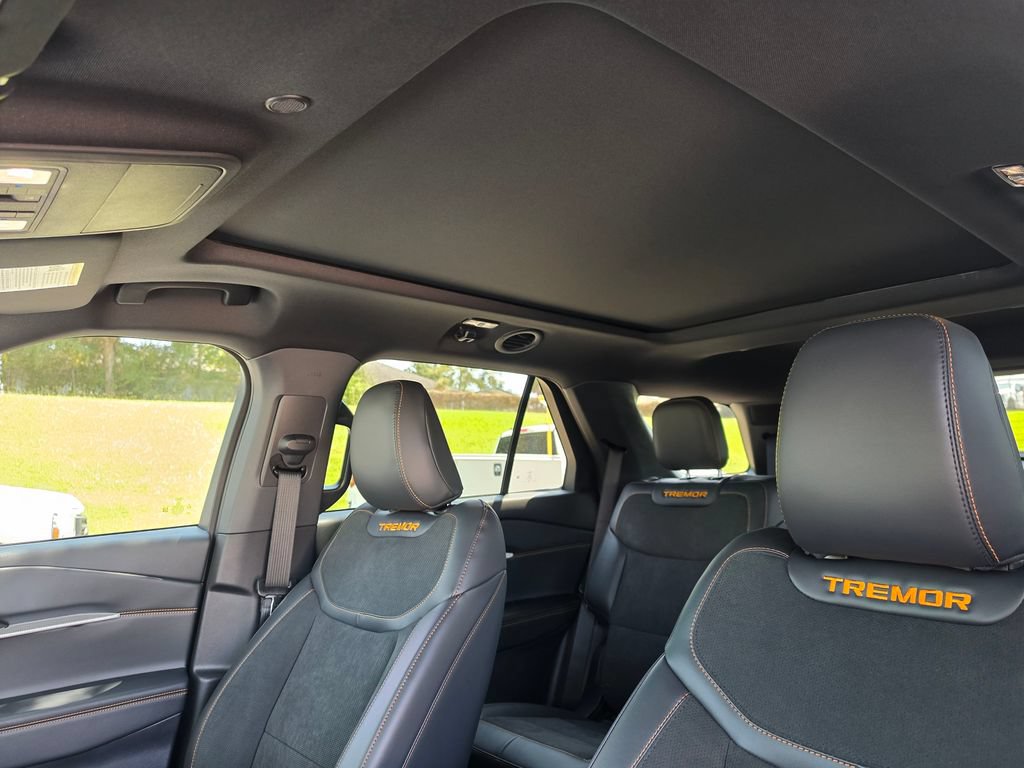 New 2026 Ford Explorer Tremor w/ Tremor Ultimate Package AWD/4WD image 31