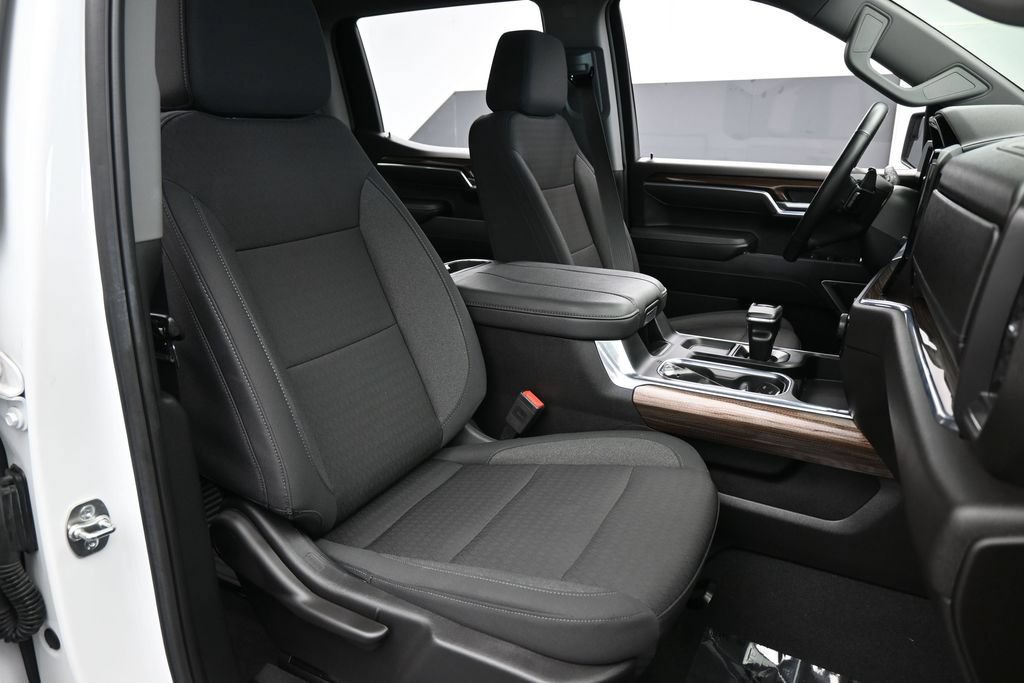 Used 2025 Chevrolet Silverado 1500 RST RWD image 48