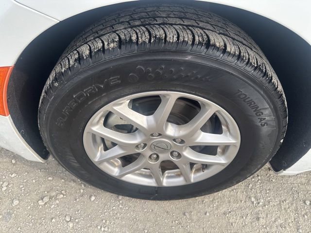 Used 2024 Chrysler Voyager LX image 25