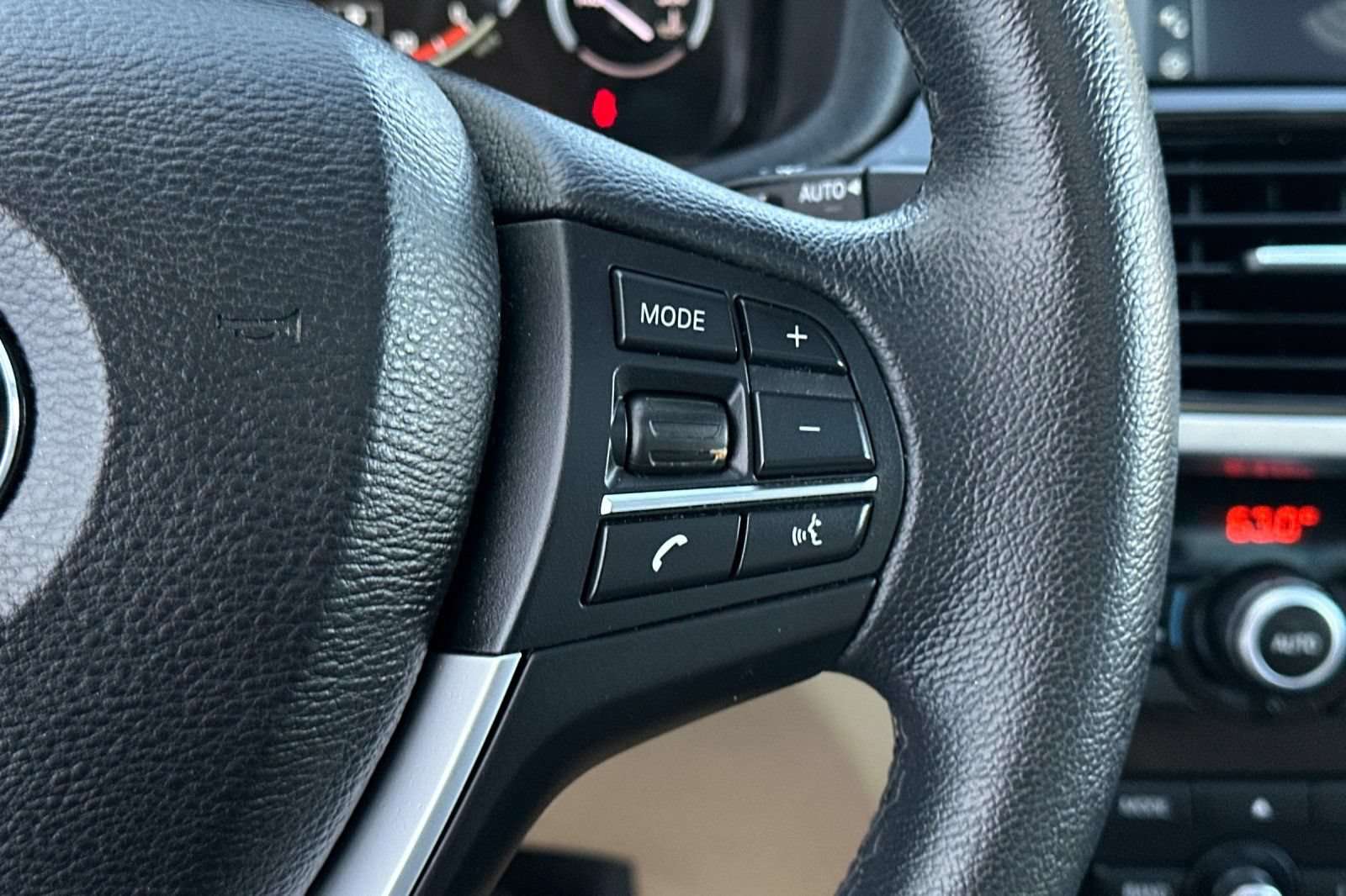 Used 2017 BMW X3 sDrive28i RWD image 33