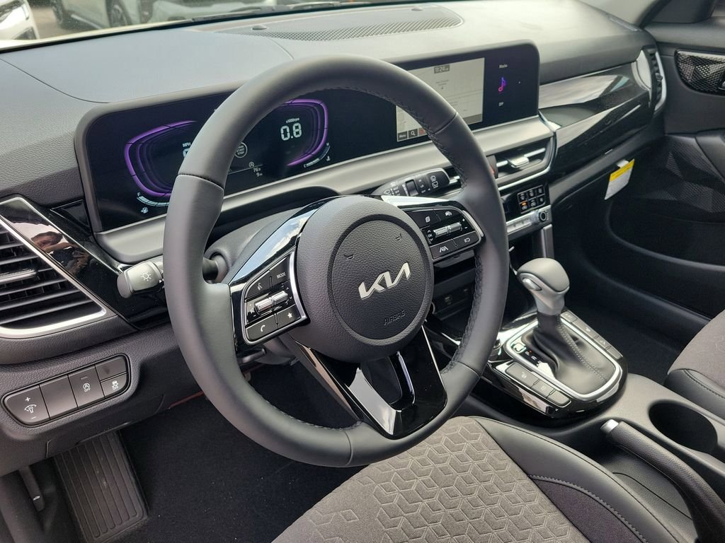 New 2026 Kia Seltos S AWD/4WD image 22