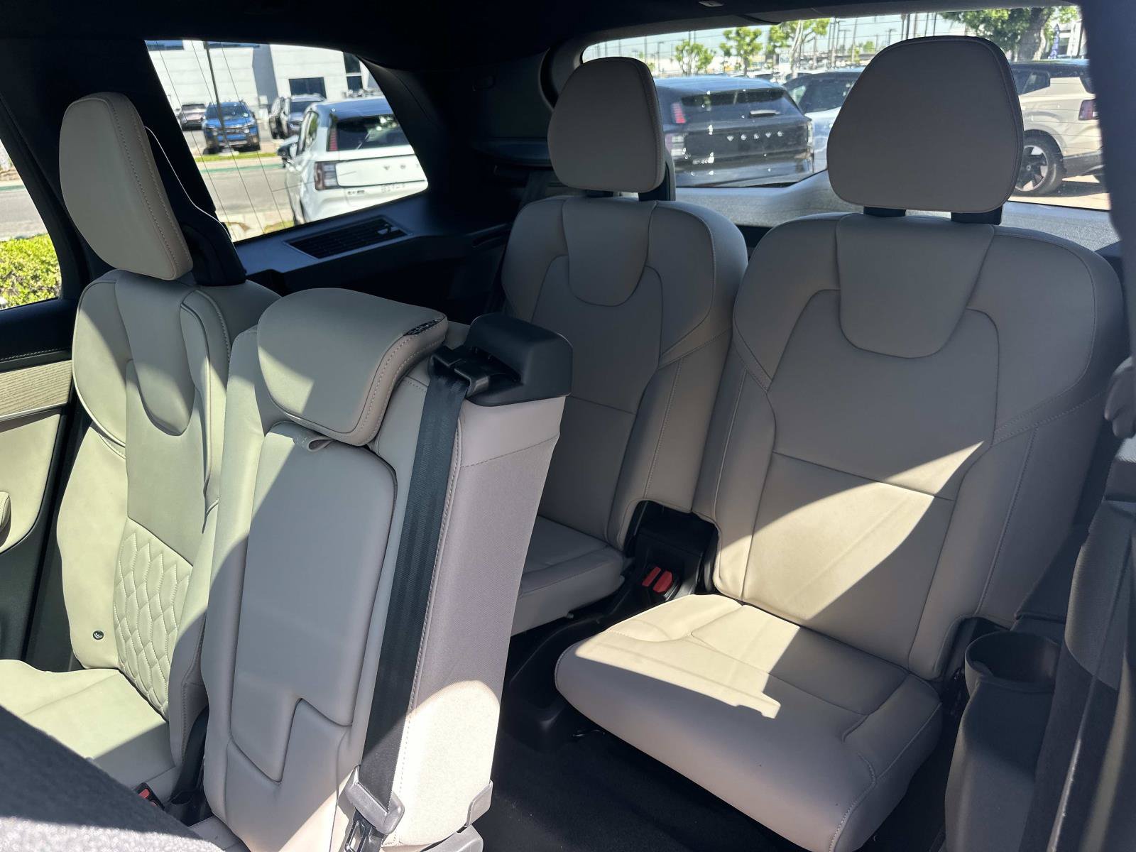 New 2026 Volvo XC90 B6 Core AWD/4WD image 18