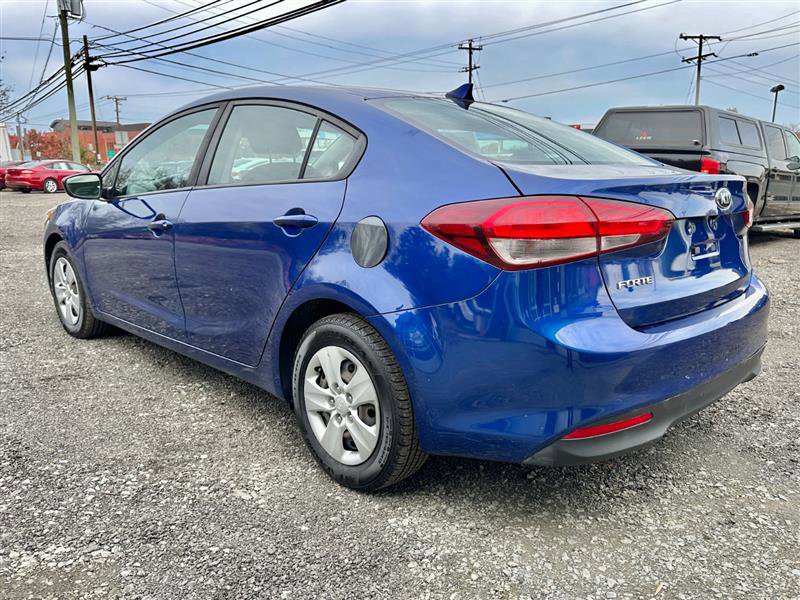 Used 2017 Kia Forte LX w/ LX Popular Package image 9