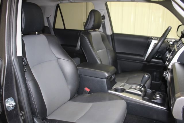 Used 2022 Toyota 4Runner SR5 Premium w/ Moonroof Package image 20