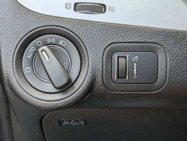 Used 2017 Dodge Journey SE w/ Flexible Seating Group image 31